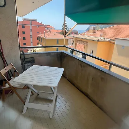 Lägenhet Casa Di Rita - Nel Centro Di Vicino